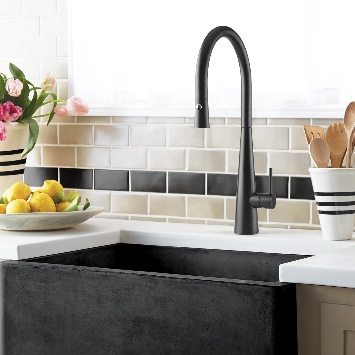 Baterie-bucatarie-granit-neagra-CookingAid-Nexmix-90-5