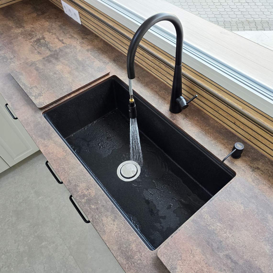 CookingAid-Workstation-Lux-LX8610-Black-Metal-Quartz-30