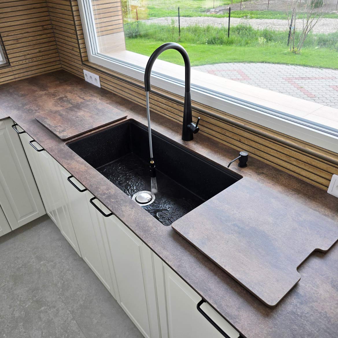 CookingAid-Workstation-Lux-LX8610-Black-Metal-Quartz-32