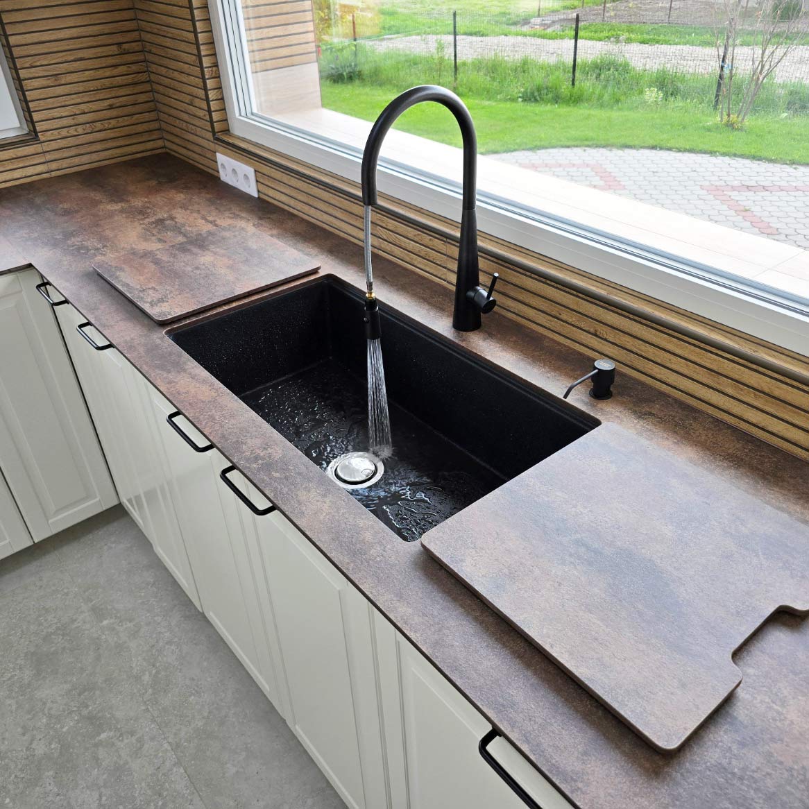 CookingAid-Workstation-Lux-LX8610-Black-Metal-Quartz-34