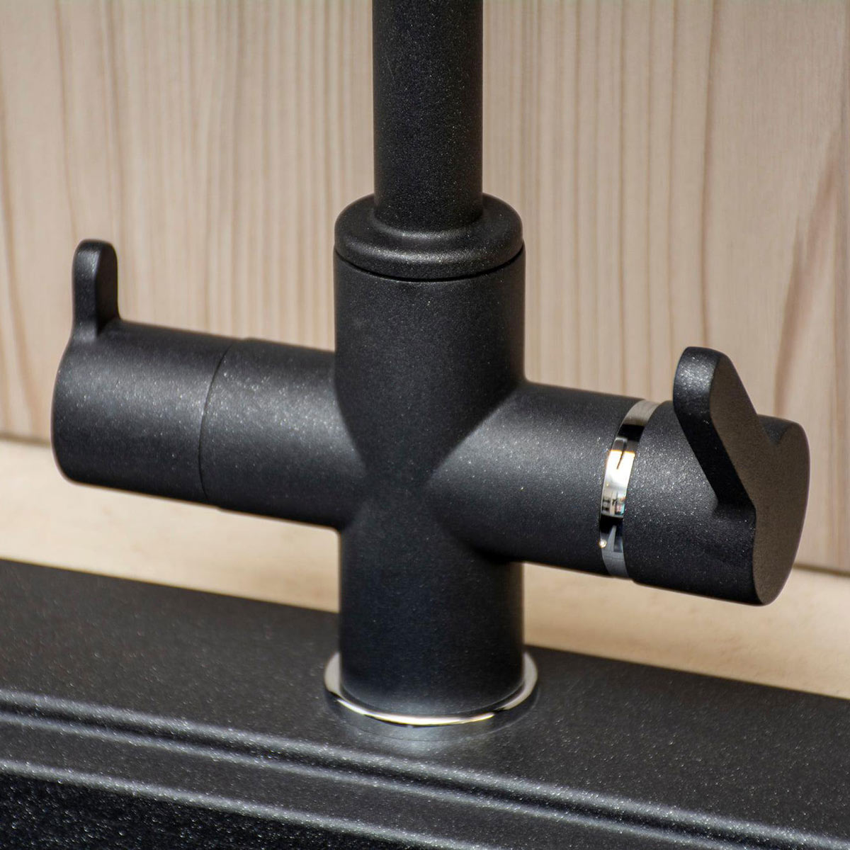 Chiuveta-bucatarie-granit-CookingAid-Kinga-LX8620-negru-metalic-cu-baterie-filtru-apa-Flo60-3