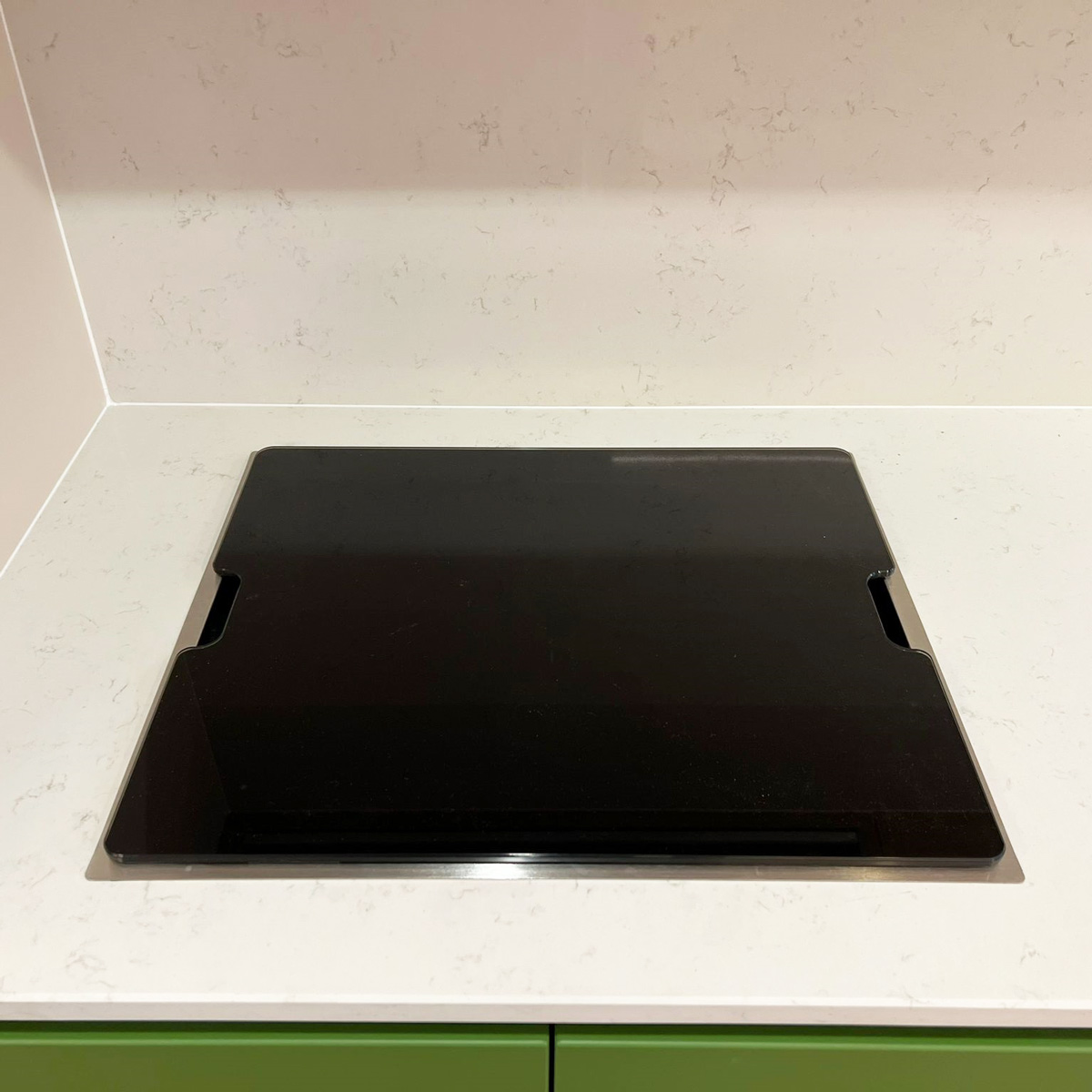 Set-chiuveta-bucatarie-inox-CookingAid-Invisible-Deep-cu-capac-sticla-si-baterie-telescopica-126