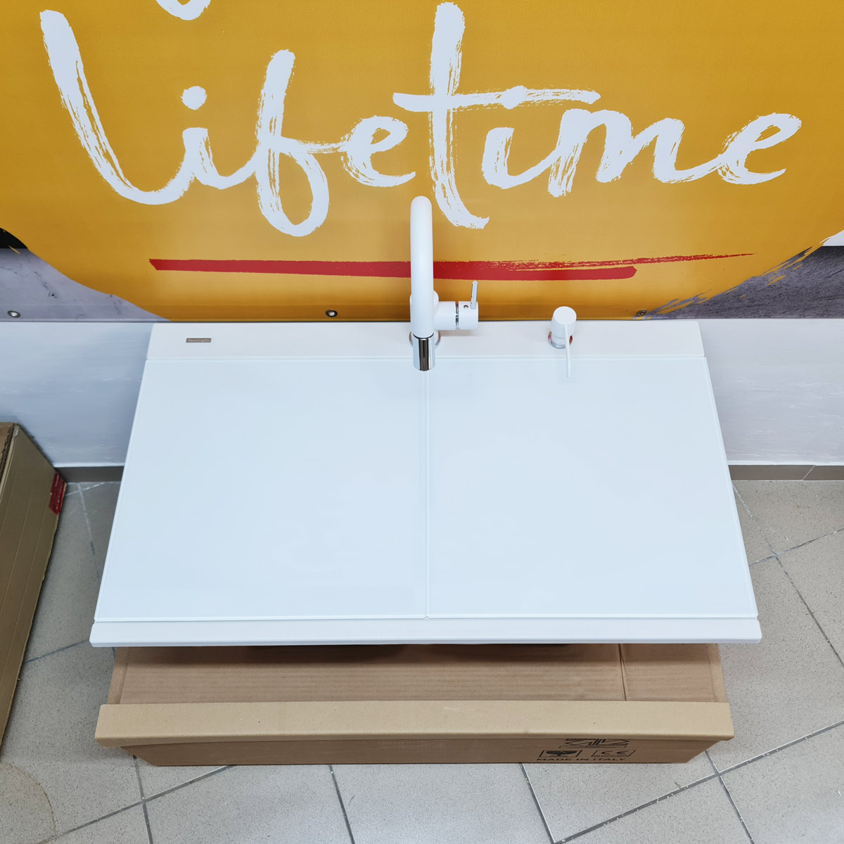 Chiuveta-Bucatarie-Granit-CookingAid-Kinga-LX8620-Polar-White-Baterie-Indiana-tavita-dozator-2