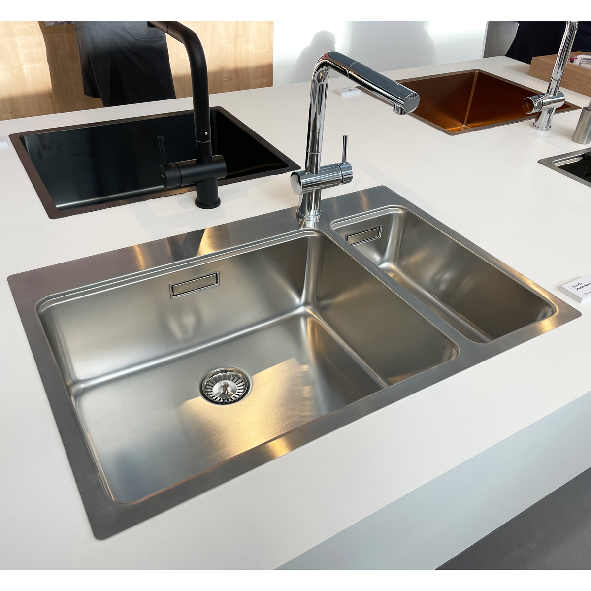 Chiuveta-Bucatarie-inox-CookingAid-Una-72-with-Line-MN-807-By-Rodi-2