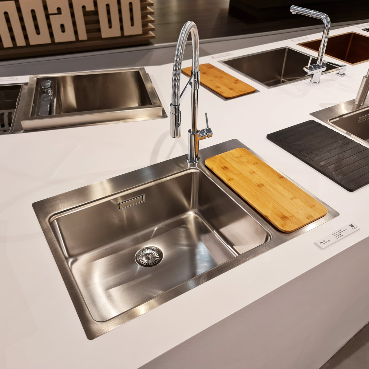 Chiuveta-Bucatarie-inox-CookingAid-Una-72-with-Line-MN-810-By-Rodi-12