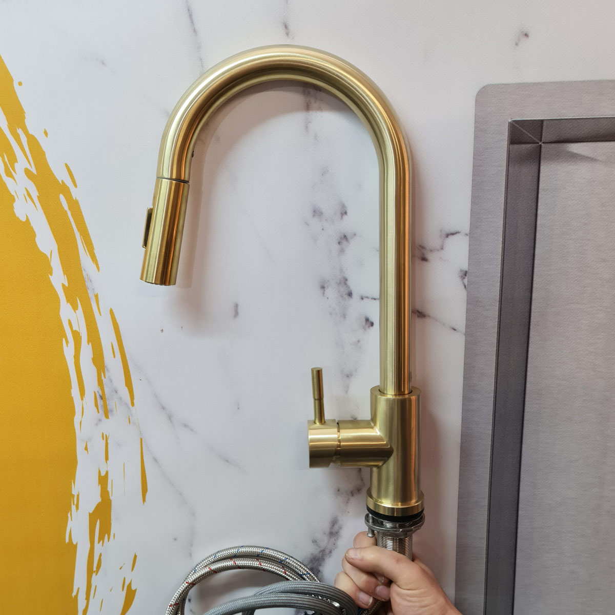 Baterie-Bucatarie-Inox-CookingAid-Touch-On-Golden-Tap-3a