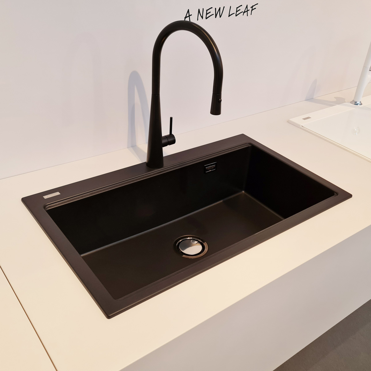CookingAid-Workstation-Lux-LX8610-Black-Metal-Quartz-25