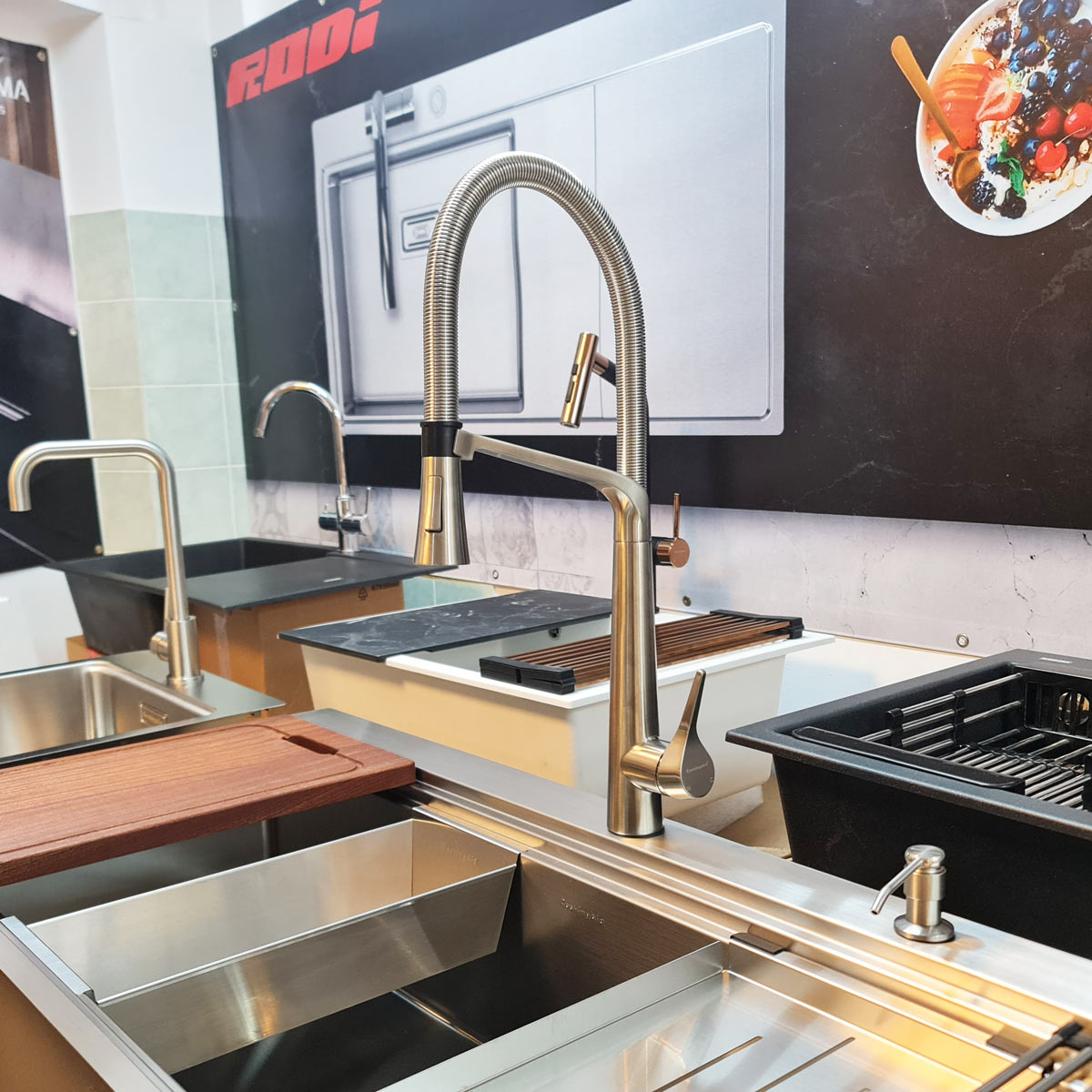 Baterie-bucatarie-granit-neagra-CookingAid-Newmix-Steel-23
