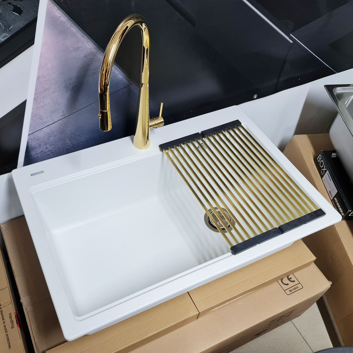 Chiuveta-Bucatarie-Granit-CookingAid-Cube-ON3322-Polar-White-Baterie-Newmix-Gold-2