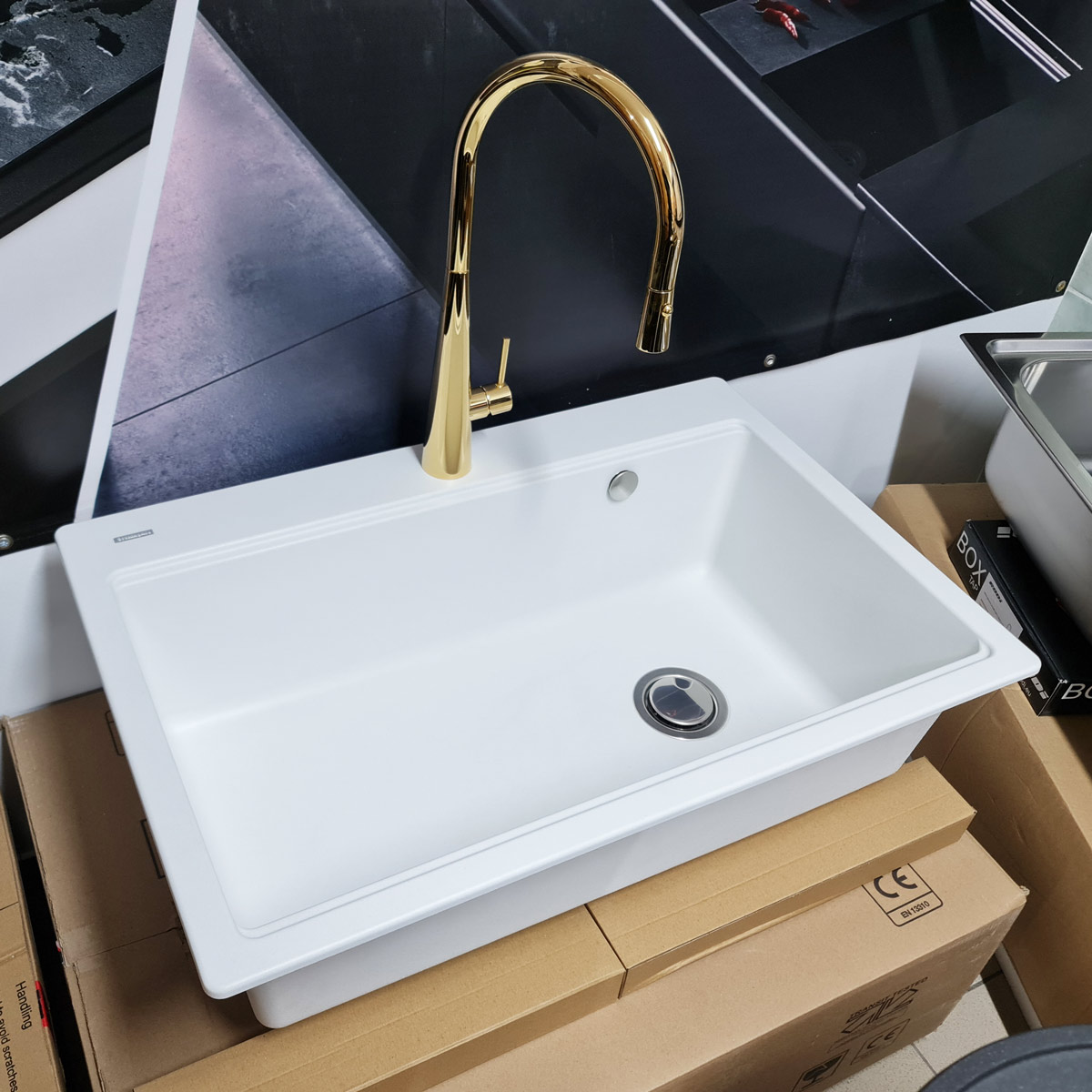 Chiuveta-Bucatarie-Granit-CookingAid-Cube-ON3322-Polar-White-Baterie-Newmix-Gold-3