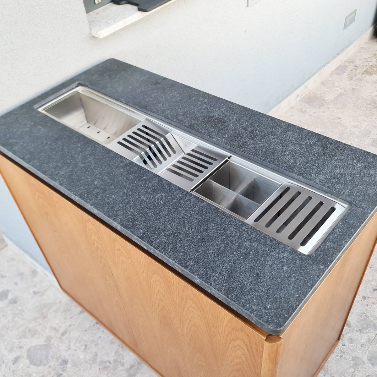 Chiuveta-ingusta-scurgere-tip-rigola-canal-jgheab-drenare-Channel-sink-93cm-cu-4-accesorii-27