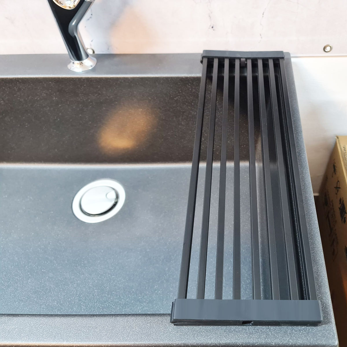 Gratar-pliabil-inox-negru-CookingAid-50cm-x-32cm-3