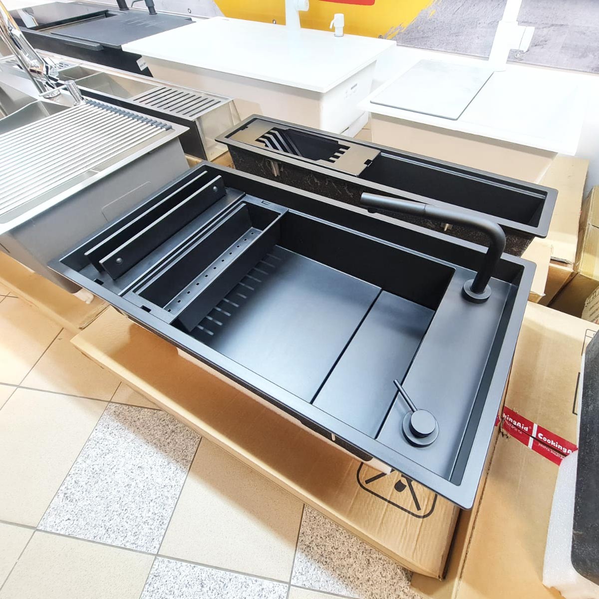 Baterie-bucatarie-telescopica-neagra-extractibila-retractabila-CookingAid-Guglielmi-SP87040-matt-black-Italy-4