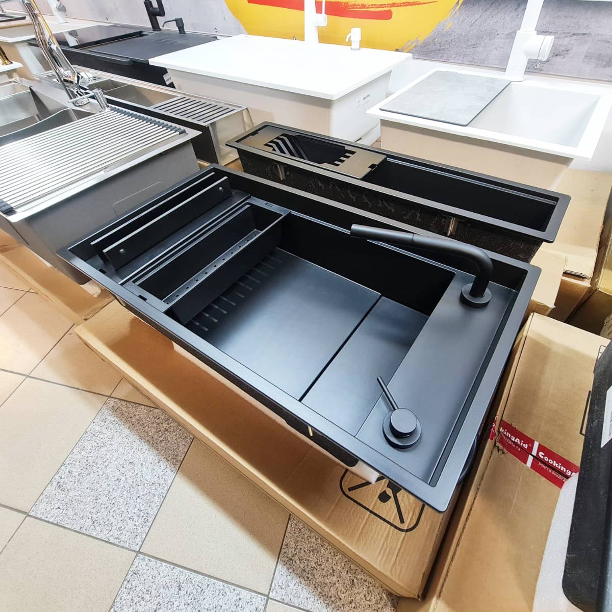 Baterie-bucatarie-telescopica-neagra-extractibila-retractabila-CookingAid-Guglielmi-SP87040-matt-black-Italy-5