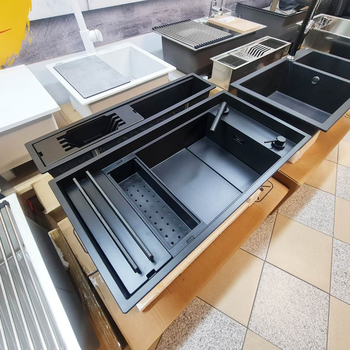 Baterie-bucatarie-telescopica-neagra-extractibila-retractabila-CookingAid-Guglielmi-SP87040-matt-black-Italy-8