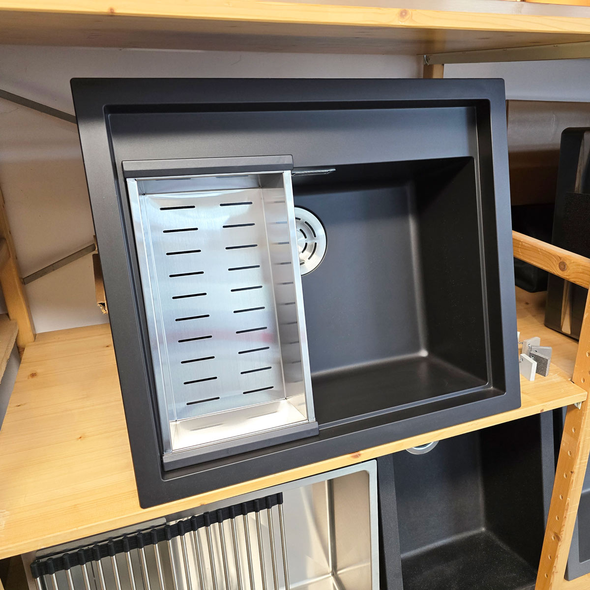 Chiuveta-Bucatarie-Granit-CookingAid-Elleci-Invisible-Sintesi-105-Black-Keratek-33