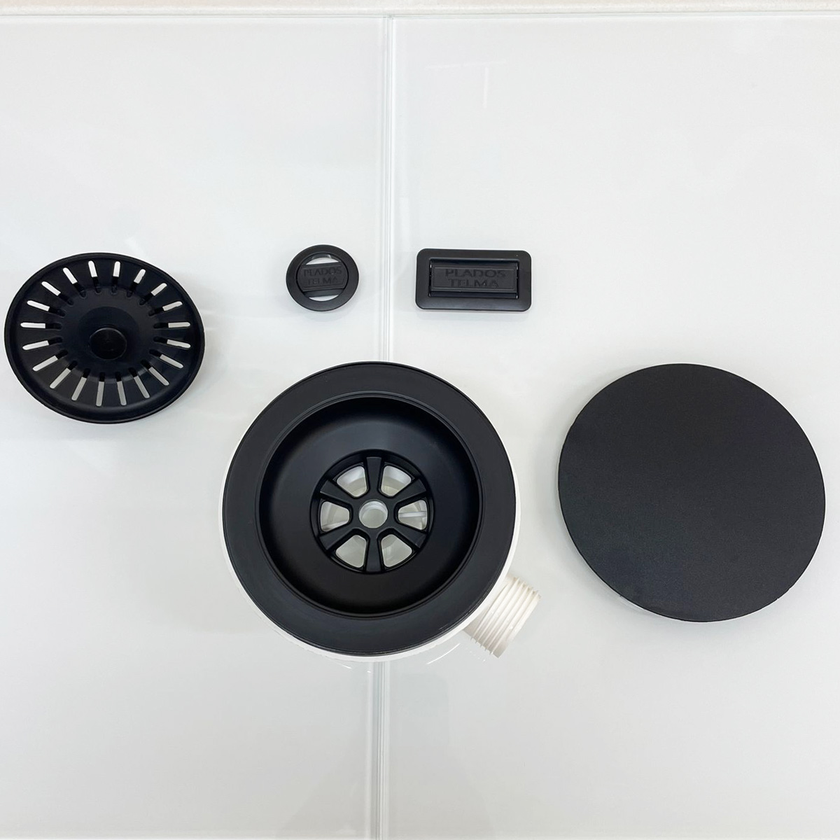 Kit-scurgere-ABS-negru-pentru-chiuvete-din-granit-o-cuva-CookingAid-Telma-Plados-2
