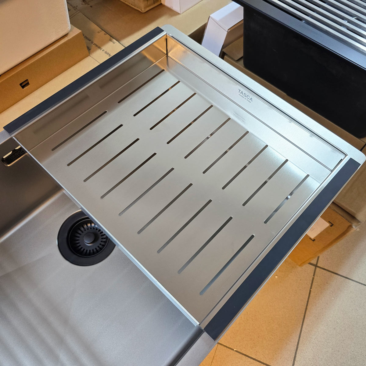 Tavita-scurgere-inox-CookingAid-Tasca-Fratelli-pentru-chiuveta-bucatarie-280WA-1