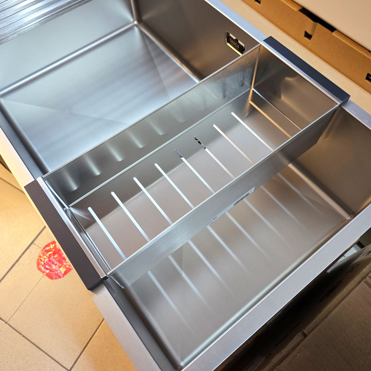 Tavita-scurgere-inox-CookingAid-Tasca-Fratelli-pentru-chiuveta-bucatarie-280YA-2