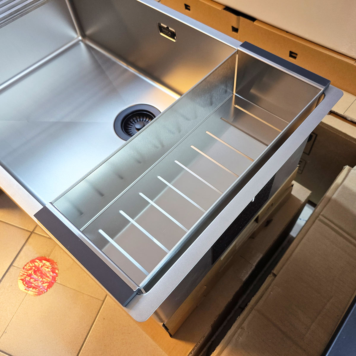 Tavita-scurgere-inox-CookingAid-Tasca-Fratelli-pentru-chiuveta-bucatarie-280YA-3